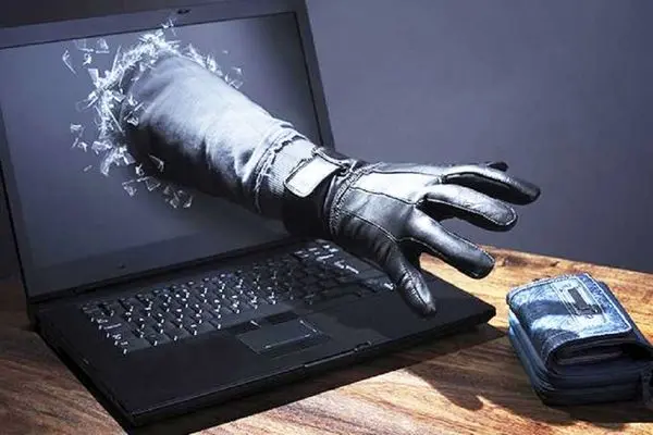 با یک عکس یادگاری حساب شما را خالی می‌کنند/ هشدار پلیس فتا درباره ترفند تازه کلاهبرداران سایبری