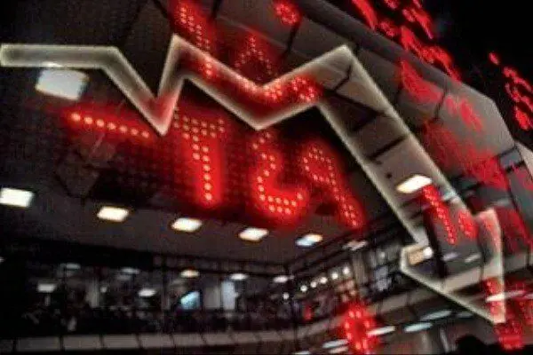 عقب‌گرد بورس از کانال ۳.۱ میلیون واحد