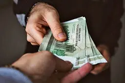 مقایسه  حقوق کارگران در سال 1395 و 1405 براساس قیمت طلا، سکه و خانه