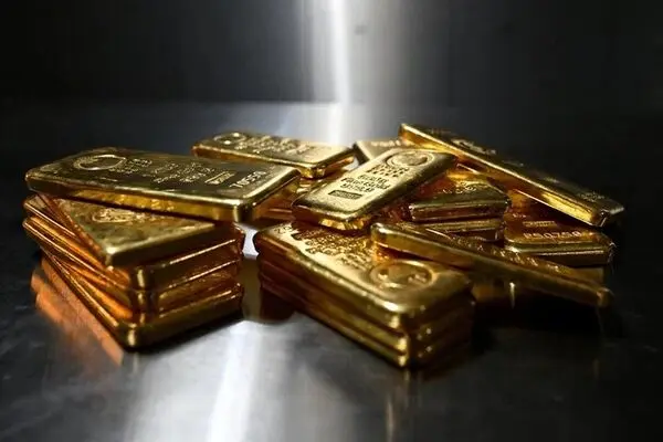 طلا روی ترمز افزایش قیمت زد