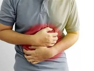 ۱۳ کاری که نباید با معده خالی انجام داد
