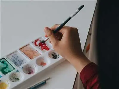 تاریخچه و توسعه هنر درمانی