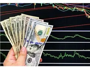 دو چشمانداز متفاوت برای آینده دلار