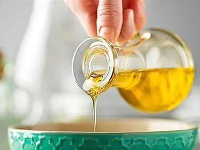 خطرات حذف کامل روغن از غذا و برنامه غذایی