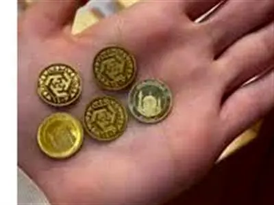 معاملات ربع‌سکه ۱۴۰۳ در بازار/ همه فروشنده‌اند