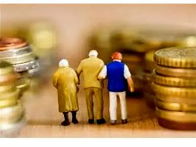 جزییات بیمه تکمیلی بازنشستگان اعلام شد / پرداخت ۴۰ میلیون تومان به خانواده بازنشستگان