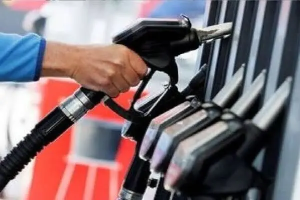 محدودیت‌های سوخت‌گیری در ایام تشییع رهبر شهید برداشته شد