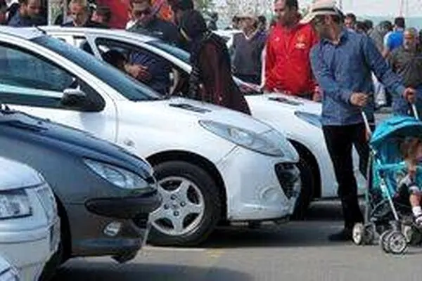 پیش‌بینی نوسان ۵ تا ۱۰ درصدی قیمت خودرو در ماه آینده/ خریداران اقدام کنند