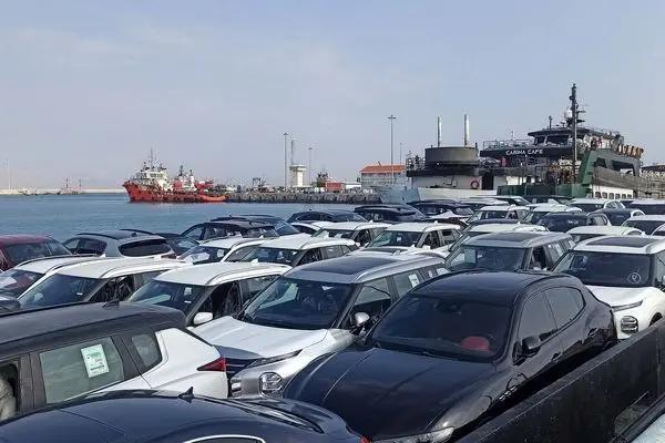 
تصمیم جدید درباره خودروهای پلاک منطقه آزاد 