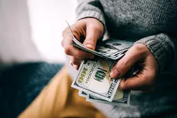 یک پیش‌بینی مهم  کارشناس از قیمت جدید دلار درسال جاری