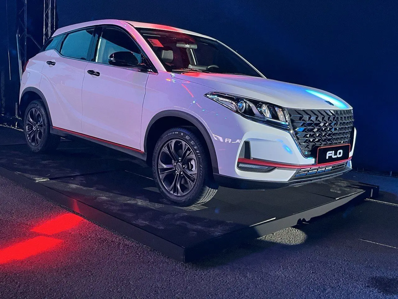 شروع فروش لاماکو فلو + زمان، قیمت و شرایط