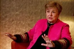 هشدار صندوق بین المللی پول درباره عواقب خطرناک ادامه جنگ علیه ایران