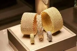 آیا قیمت طلا تا دی  ماه ۱۴۰۴ به ۸ میلیون می‌رسد؟