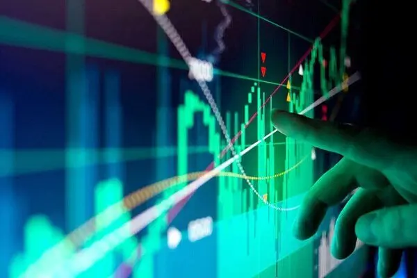 شاخص کل بورس در آخرین روز معاملاتی هفته به رکورد زنی خود ادامه داد