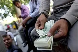 احتمال ریزش دلار تا ۸۰ هزار