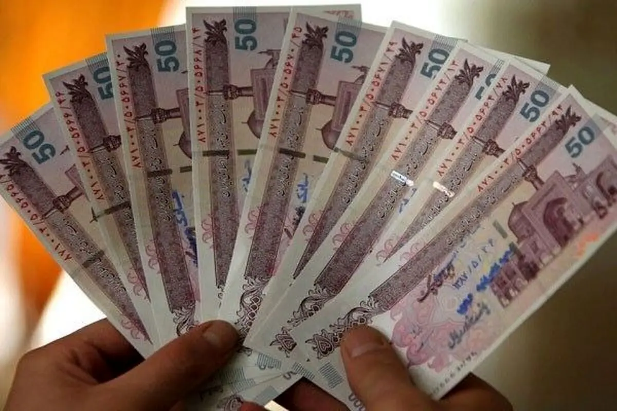 موافقت دولت با افزایش حقوق ۳۰ درصدی از شهریور/ حقوق کدام گروه بالا رفت؟