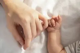 کارت امید مادر: دریافت ۴۸ میلیون تومان حمایت دولتی + راهنمای ثبت‌نام سریع 
