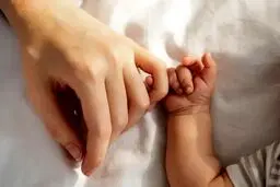 کارت امید مادر: دریافت ۴۸ میلیون تومان حمایت دولتی + راهنمای ثبت‌نام سریع 