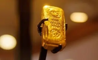 افزایش نرخ بهره فدرال رزرو با طلا چه می‌کند؟