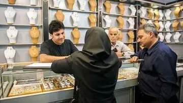 بانک مرکزی بعضی حسابها در بازار طلاوارز را مسدود کرد.چرا؟