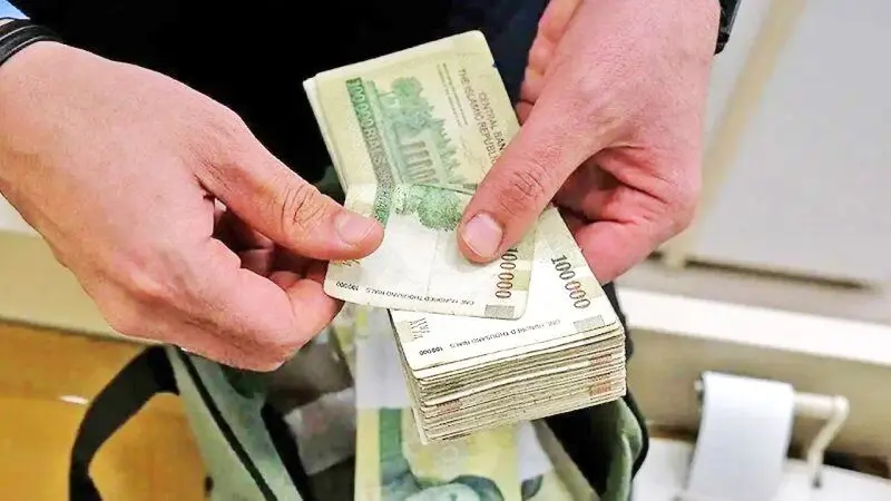 
تسهیلات بانکی اضطراری برای واحدهای تولیدی و فعالان اقتصادی