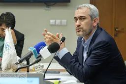 ارز ترجیحی حذف نمی شود/آغاز طرح اعتبار ملی ایرانیان از عید مبعث
