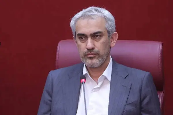 وزیر اقتصاد از انحلال چند بانک در صورت عدم اصلاح خبر داد 
