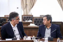 آیا فرزین از بانک مرکزی می‌ رود / استیضاح همتی نزدیک‌ شد 