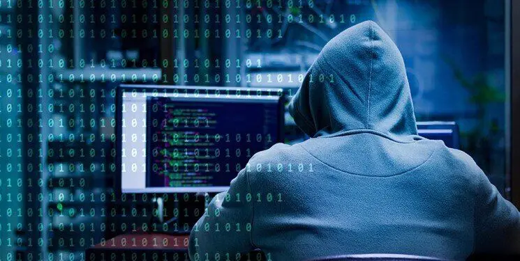 
مراقب تراکنش‌های اینترنتی باشید/ کلاهبرداران در کمین پول شما 