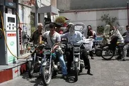 خبر مهم به تمام موتورسواران / تکلیف ذخیره بنزین و کارت سوخت مشخص شد