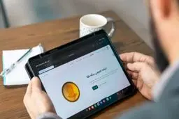 مقایسه پیش فروش سکه و حراج سکه / کدام برای سرمایه‌گذاری مناسب است؟