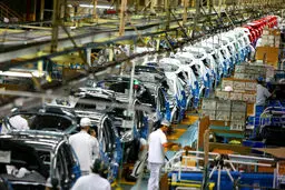 کاهش چشمگیر تولید این ۲ خودرو داخلی 