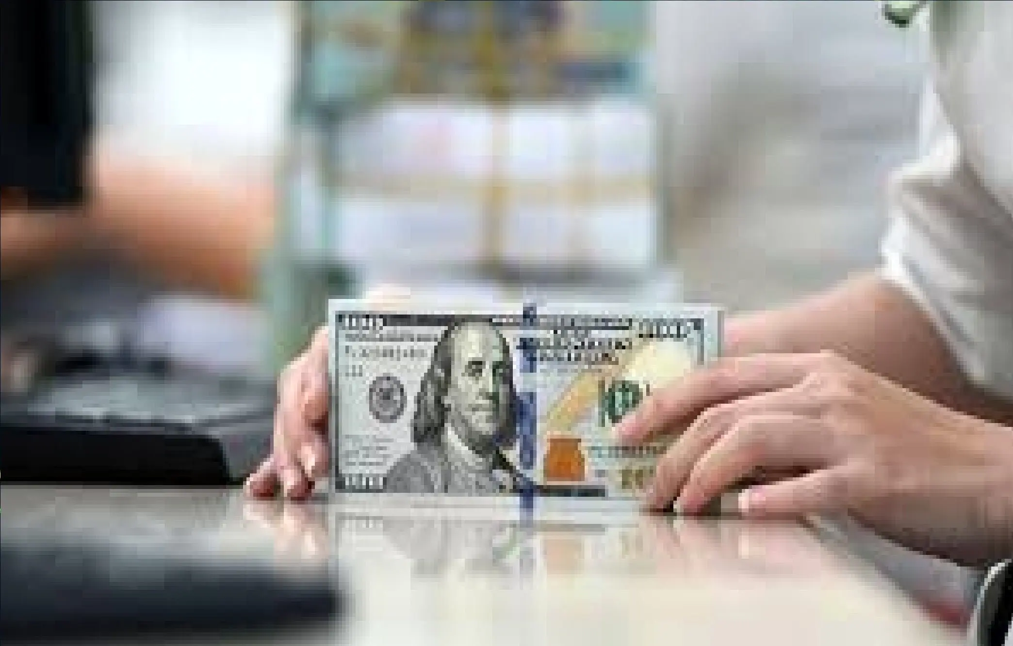 جزئیات خرید ارز با کارت ملی / تاریخ اجرا و مشمولان این طرح اعلام شد