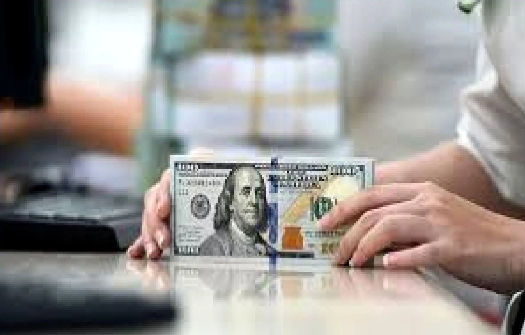 جزئیات خرید ارز با کارت ملی / تاریخ اجرا و مشمولان این طرح اعلام شد