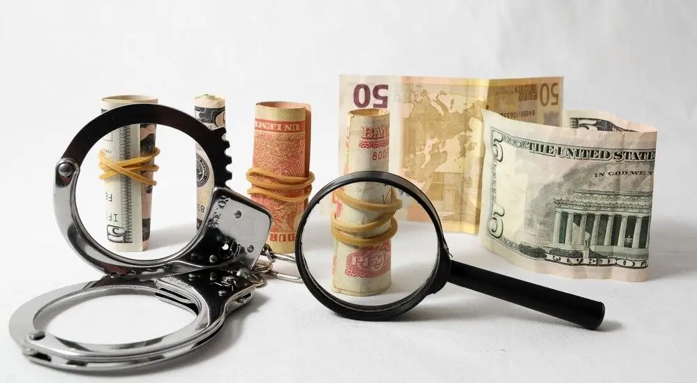 توقیف ۵۰۰ حساب بانکی/ علت چیست؟