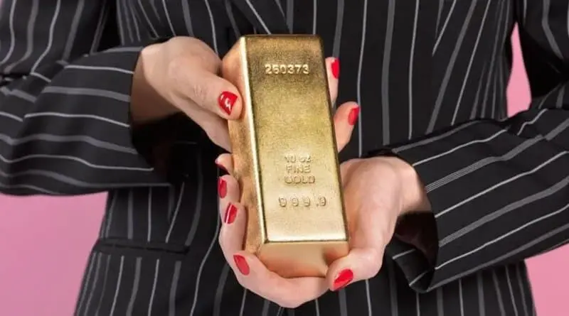 پیش بینی ۱۵ تحلیلگر از آینده قیمت طلا