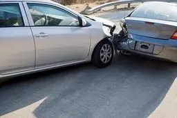 بیمه مرکزی: نداشتن معاینه فنی مانع پرداخت خسارت نیست 