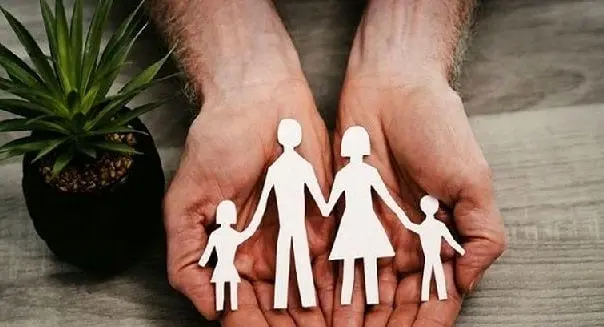 آیا پس از پایان بیمه بیکاری می‌توان از بیمه خویش فرمایی استفاده کرد؟
