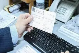 وصول چک های بانک ملی کلید خورد؛ محدودیت‌ها برداشته شد 