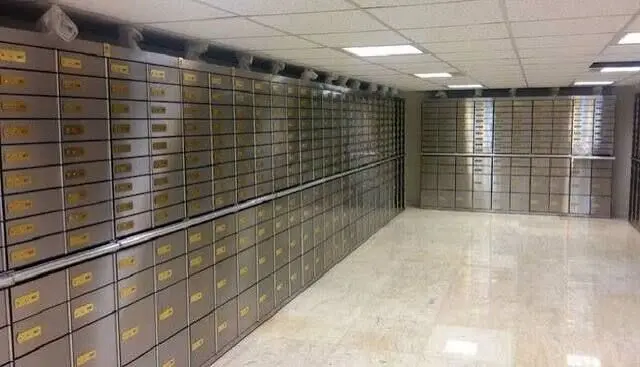 شرایط و هزینه اجاره صندوق امانت بانکی چگونه است؟