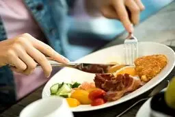 هشدار طب ایرانی؛ این غذاها را با هم نخورید