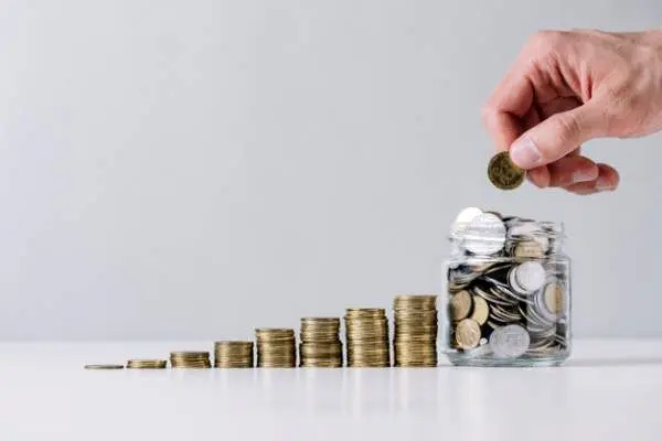 معرفی بهترین راه های پس انداز کردن