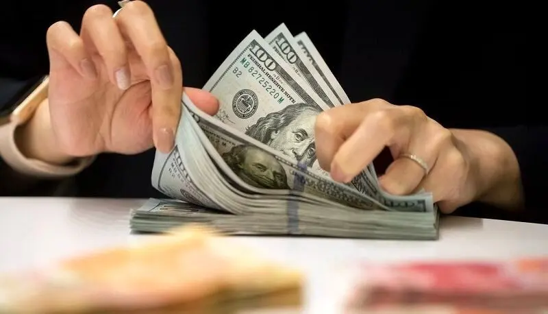 پیشبینی کاهش قیمت دلار