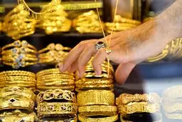 طلای ۱۸ عیار در مسیر ۱۵ میلیونی؛ خریداران محتاط باشند/توصیه کارشناسان به معامله‌گران بازار طلا