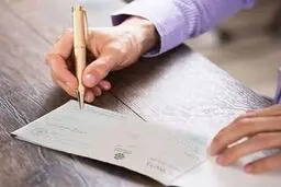 بررسی ویژگی ها و کاربردهای چک صیاد 
