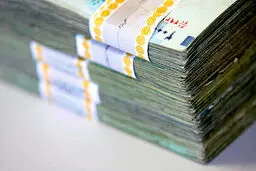 بازار داغ خرید و فروش وام/ هزینه 577 میلیون تومانی برای وام 350 میلیونی!