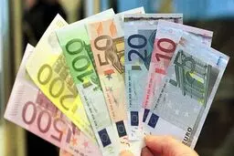 نرخ ارز در بازارهای مختلف 19 تیرماه/ دلار و یورو ارزان شد
