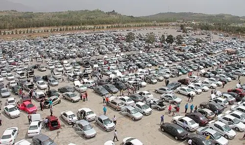 بازار خودرو در بلاتکلیفی