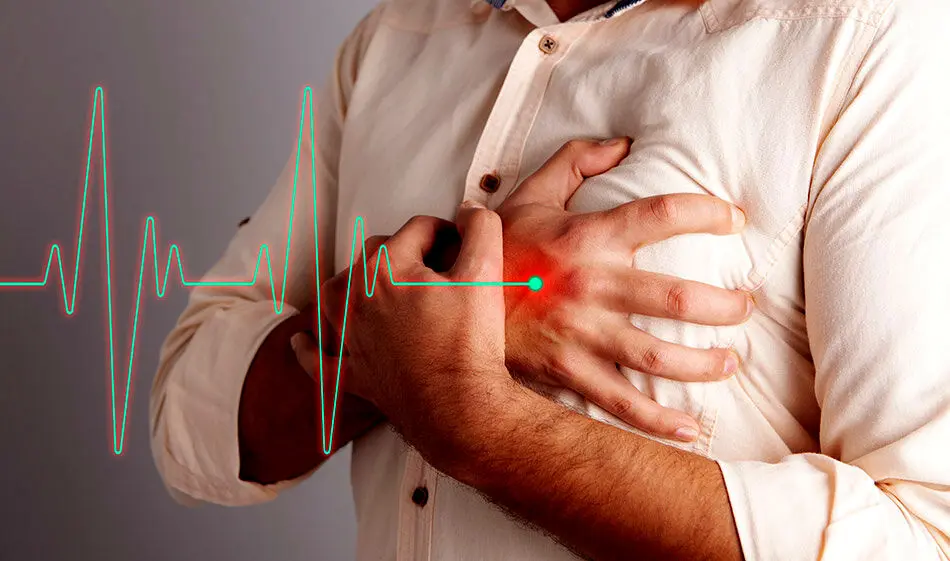 ۱۰ نشانه اولیه ضعف قلب که نباید نادیده بگیرید