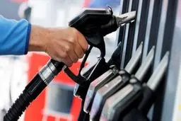 وزیر نفت:قیمت بنزین هیچ تغیری نمی‌کند